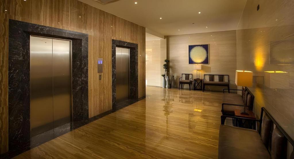 Lotus Blu Hotel Legazpi Ngoại thất bức ảnh