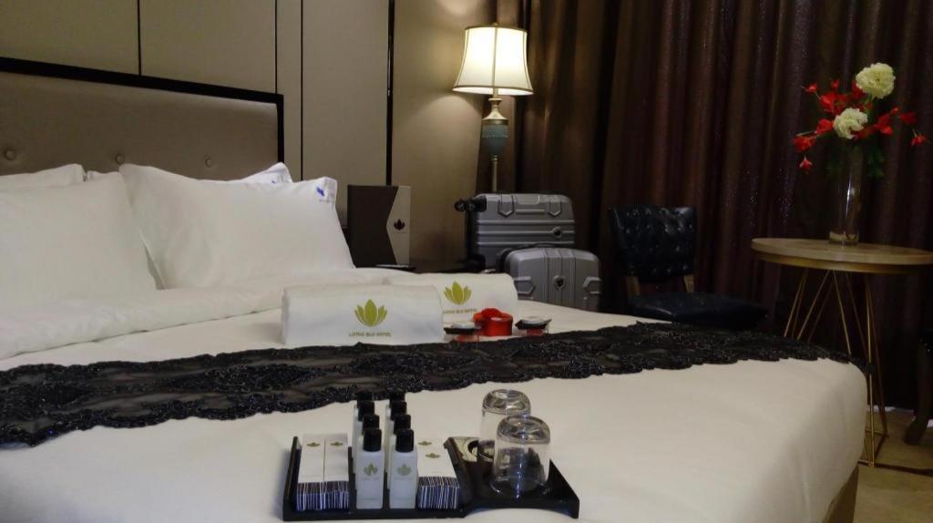 Lotus Blu Hotel Legazpi Ngoại thất bức ảnh