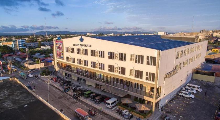 Lotus Blu Hotel Legazpi Ngoại thất bức ảnh