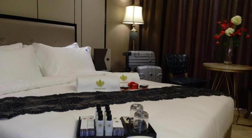 Lotus Blu Hotel Legazpi Ngoại thất bức ảnh