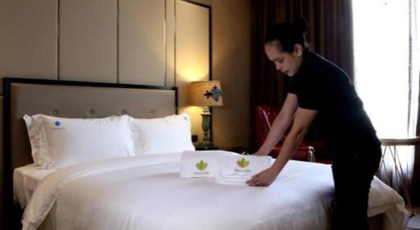 Lotus Blu Hotel Legazpi Ngoại thất bức ảnh