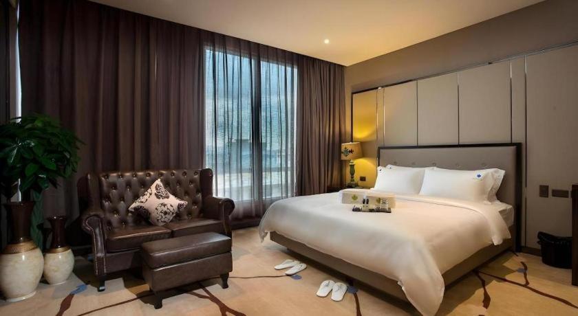 Lotus Blu Hotel Legazpi Ngoại thất bức ảnh