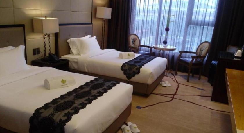 Lotus Blu Hotel Legazpi Ngoại thất bức ảnh